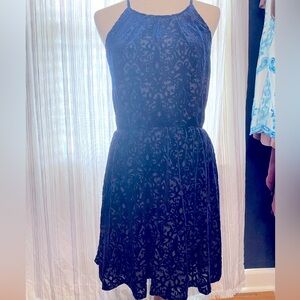 Francesca’s size medium, navy blue velvet burnout print on black, skater style
